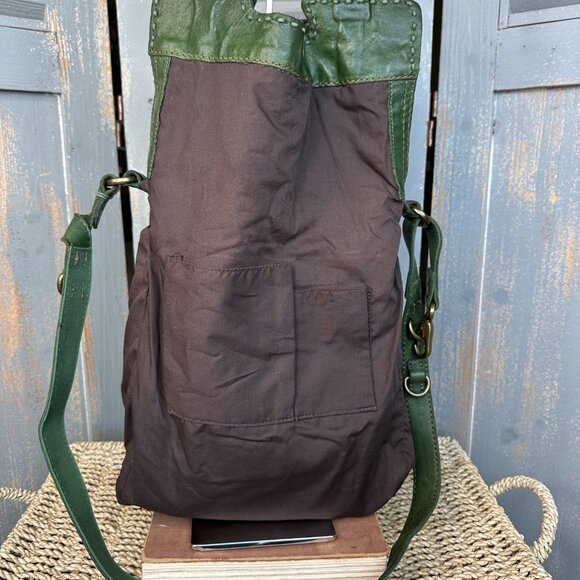 Lucky Brand Abbey Road Foldover Convertible Crossbody Green - Picture 9 of 16